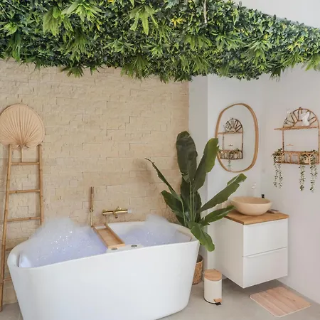 La Jardin Secret Apartment